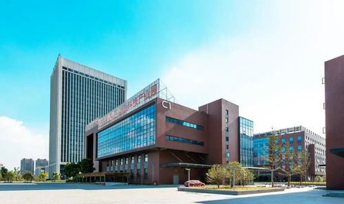 企業(yè)筑峰強(qiáng)鏈 加速無錫‘藝墅峰上’大宅裝飾市場(chǎng)新格局