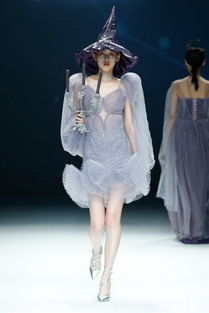 浙江理工大學服裝學院畢業發布 詮釋時尚多維信息的融合與并置