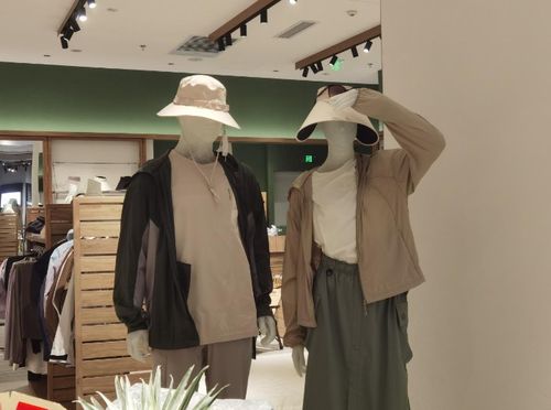 防曬衣迎來(lái)銷售旺季 產(chǎn)品標(biāo)準(zhǔn)有待進(jìn)一步規(guī)范